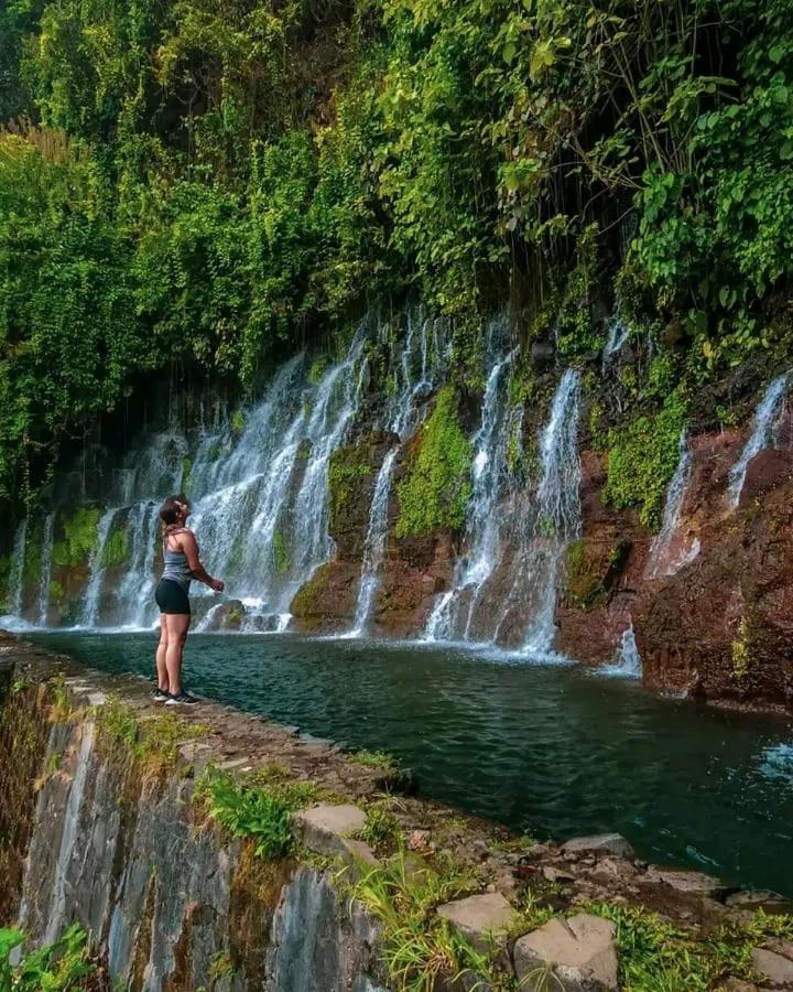 Waterfalls-Tour, Scooter-Rental & Hostal El Pacifico Juayúa Exterior foto